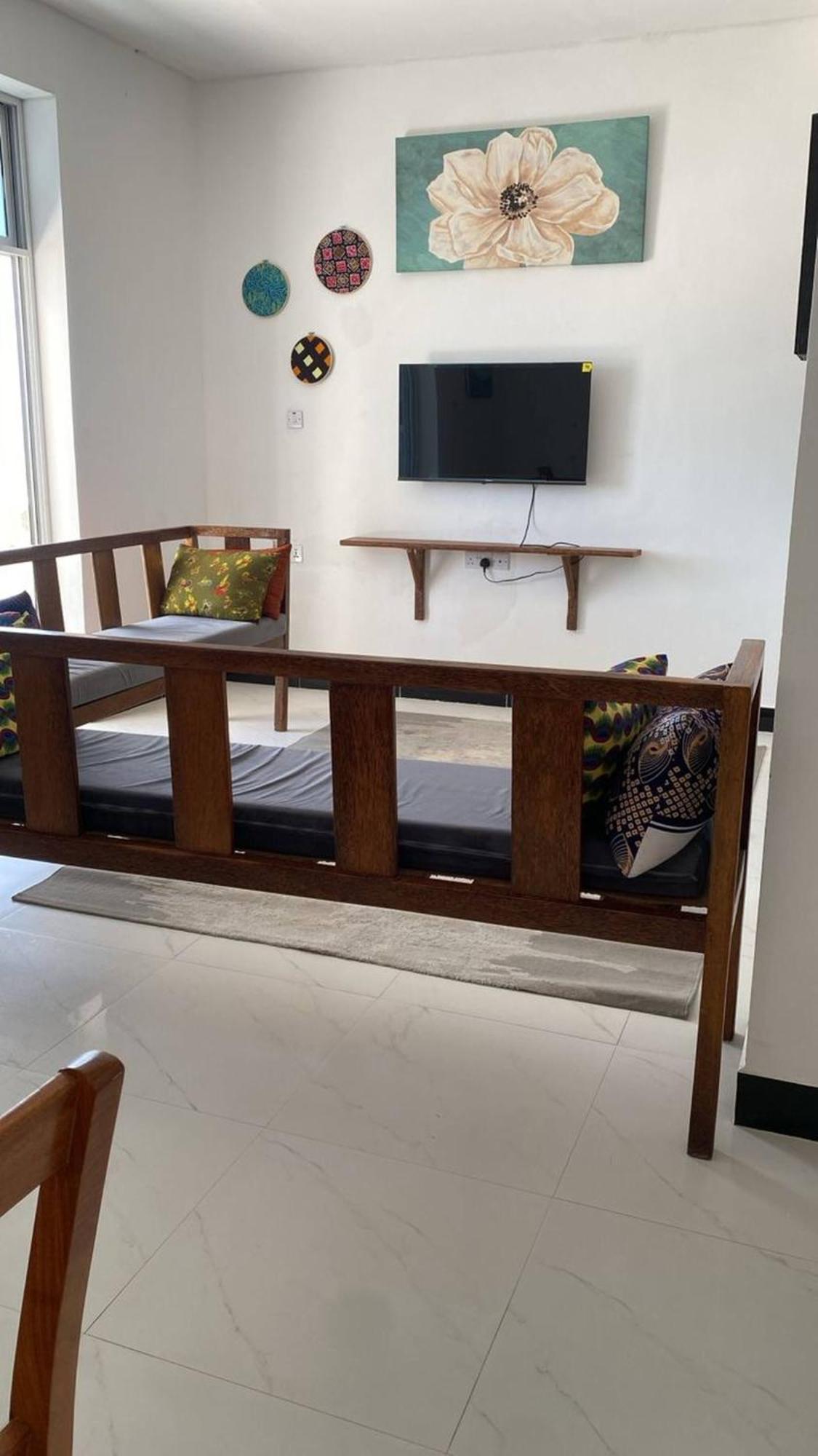 Apartment Beachfront Bliss In Uroa, Tanzania - Your Tropical Getaway Awaits Uroa